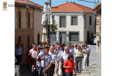 Misa y procesión en honor a la Santa Cruz   